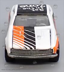 White - Auto Zone